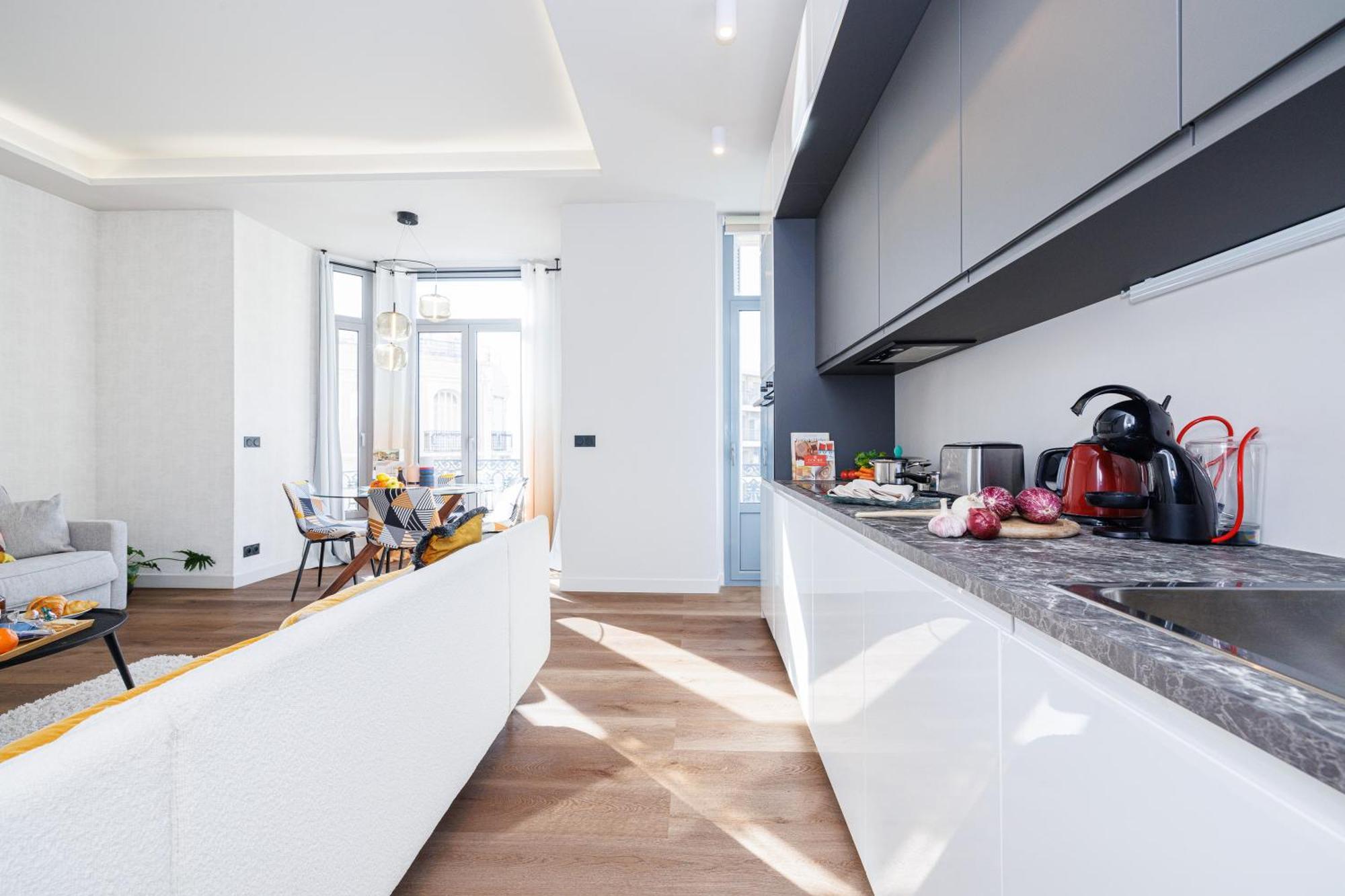 Vacances Au Palace - Happy Rentals Мантон Екстер'єр фото